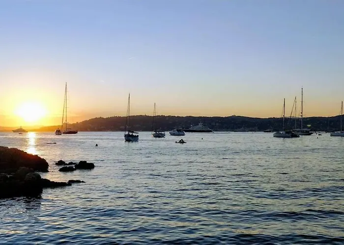 Dom wakacyjny Waterfront In Cap D