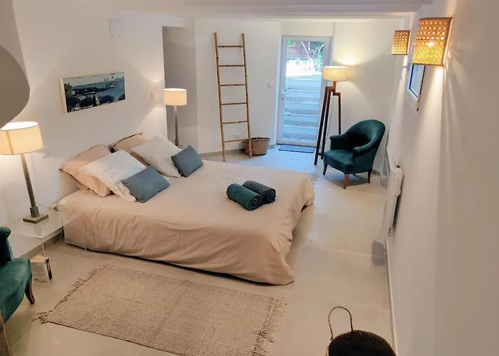 Dom wakacyjny Waterfront In Cap D